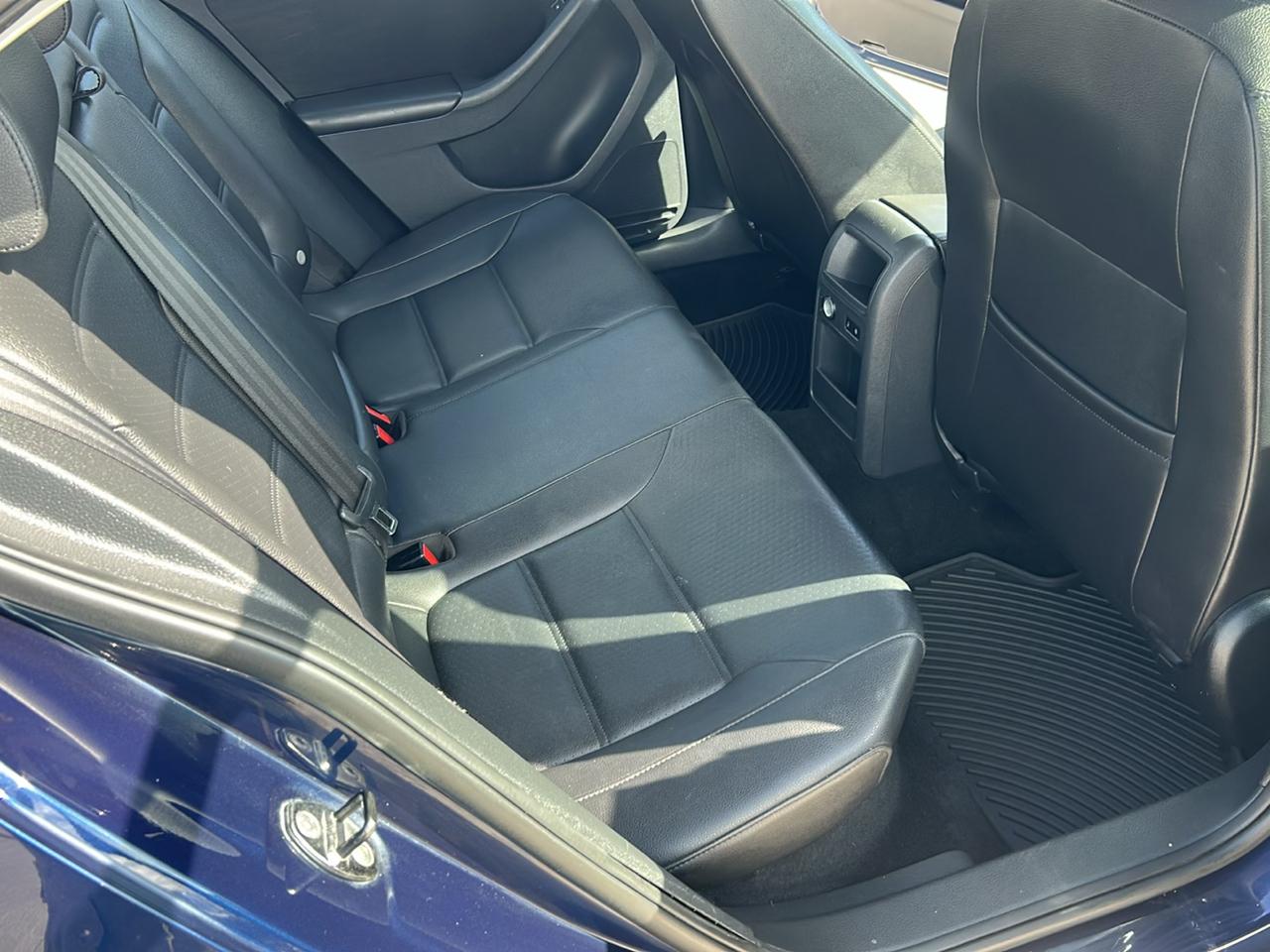 Volkswagen Jetta Sedan 4dr Auto SE PZEV 2013