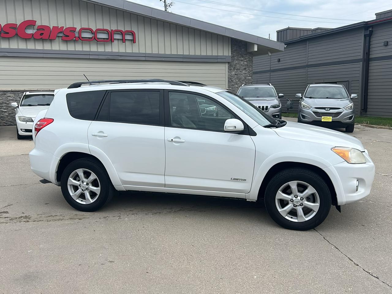 Toyota RAV4 4WD 4dr V6 Limited (Natl) 2012