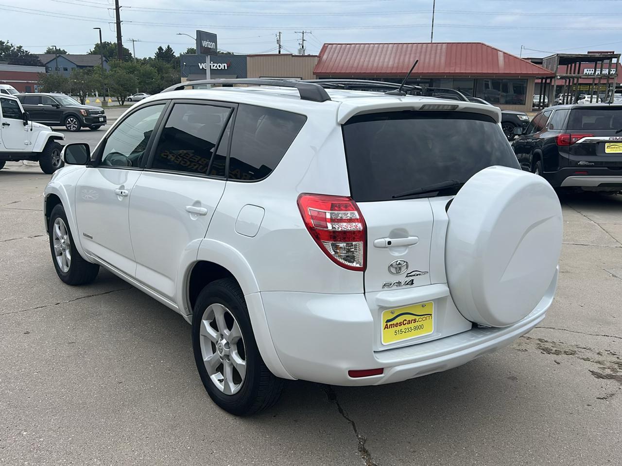 Toyota RAV4 4WD 4dr V6 Limited (Natl) 2012