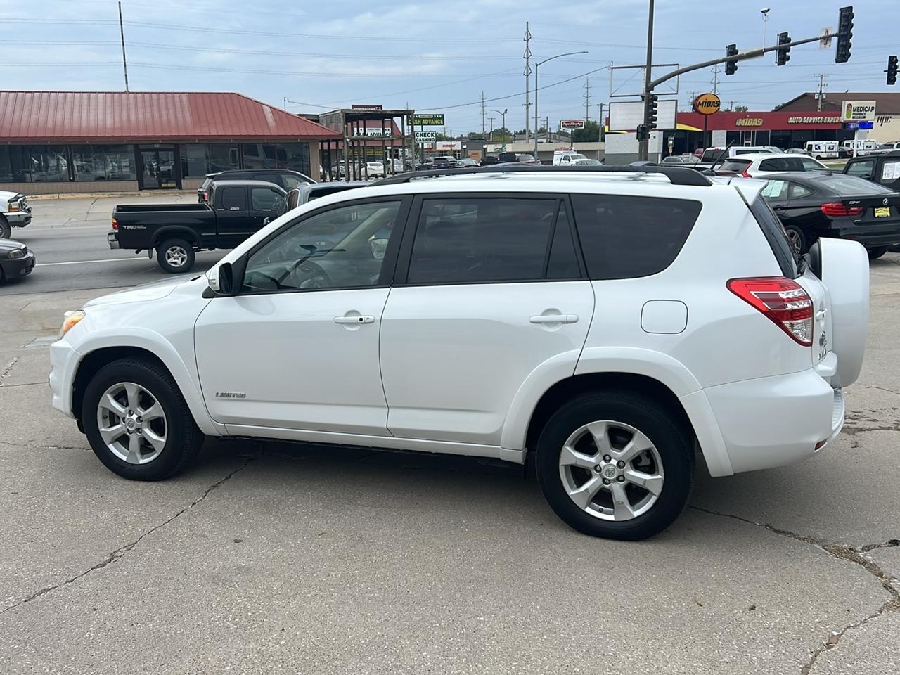 Toyota RAV4 4WD 4dr V6 Limited (Natl) 2012
