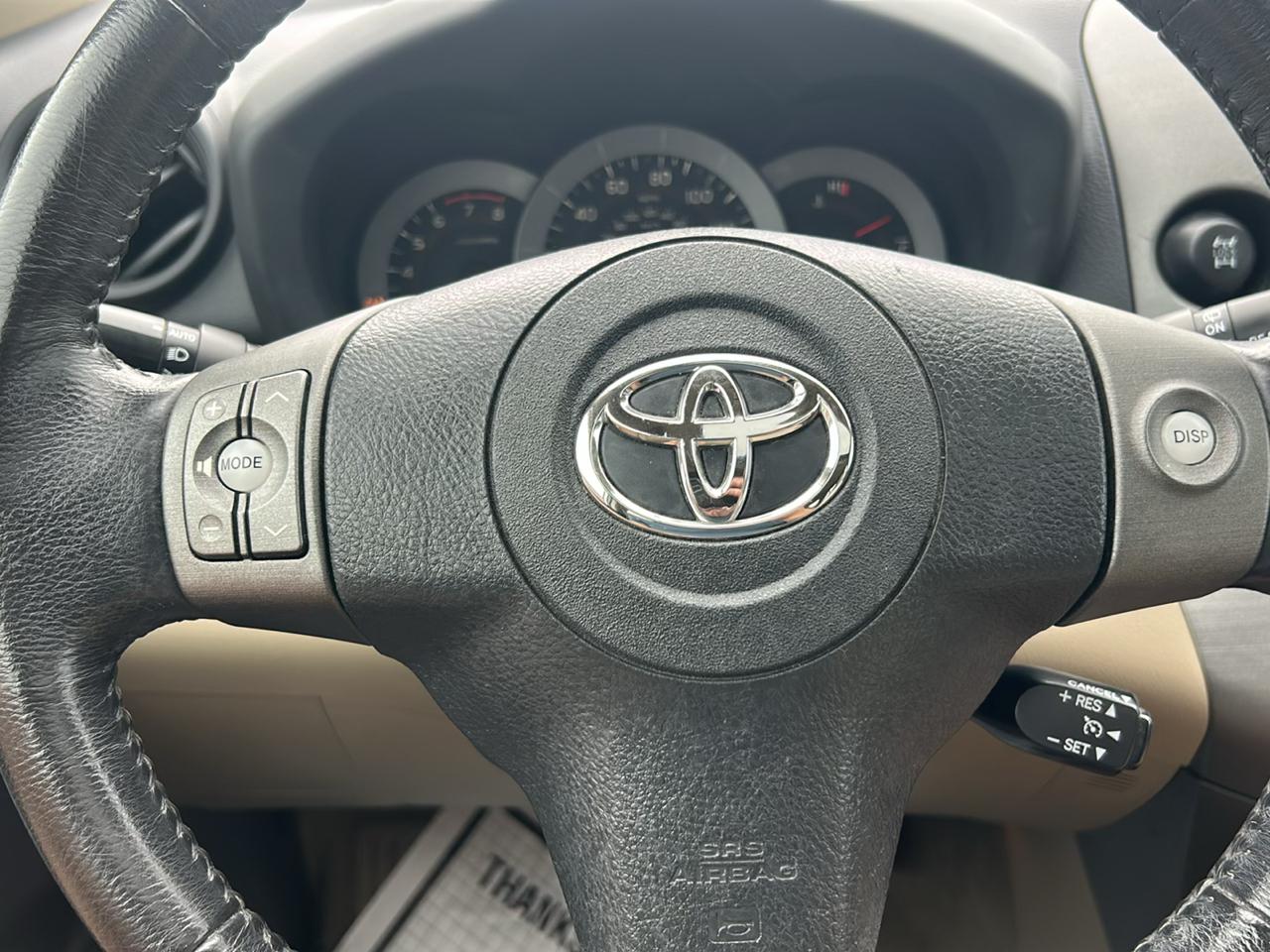 Toyota RAV4 4WD 4dr V6 Limited (Natl) 2012