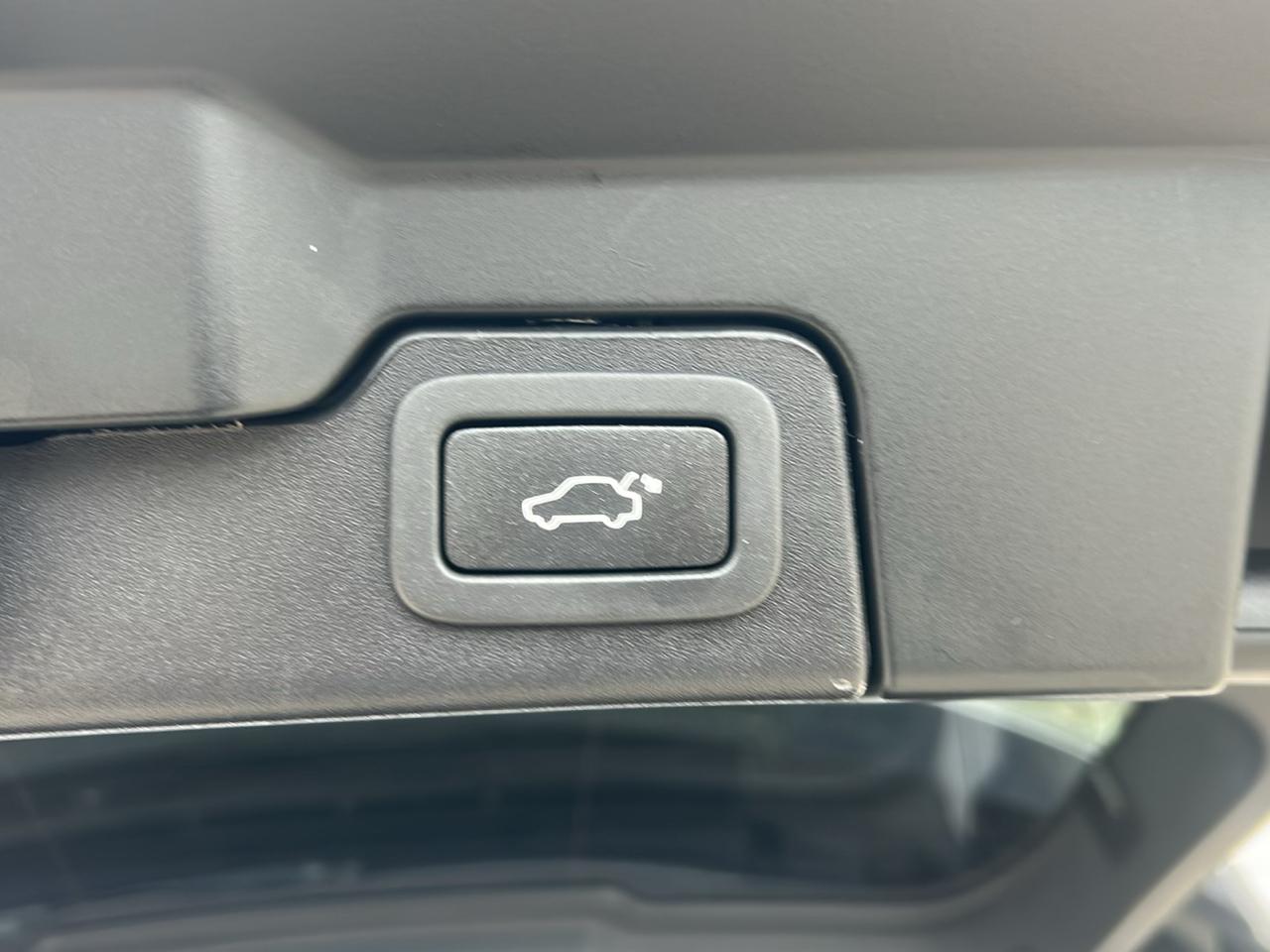 Land Rover Range Rover Evoque 5 Door 286hp HSE Dynamic 2018