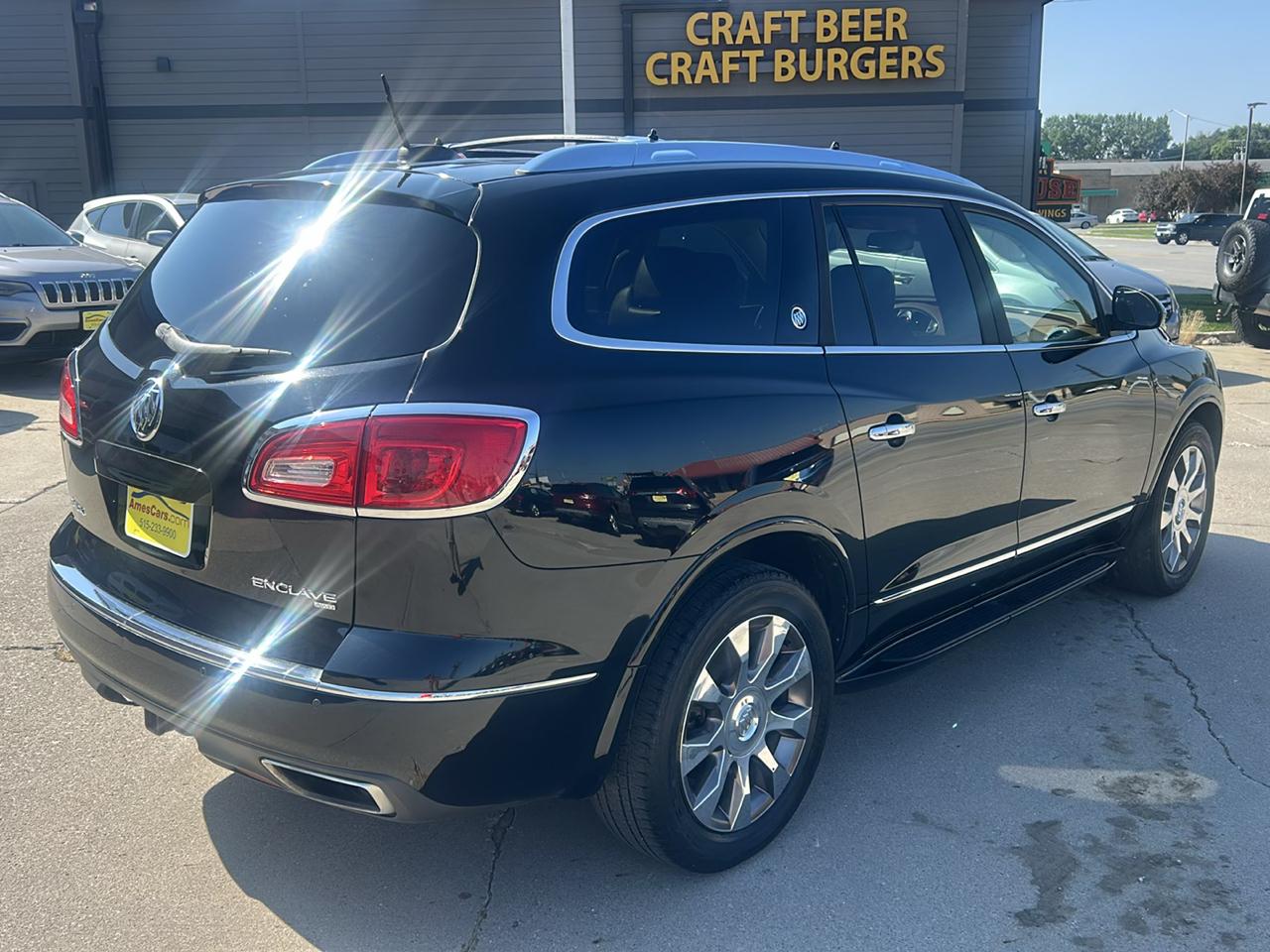 Buick Enclave AWD 4dr Premium 2017