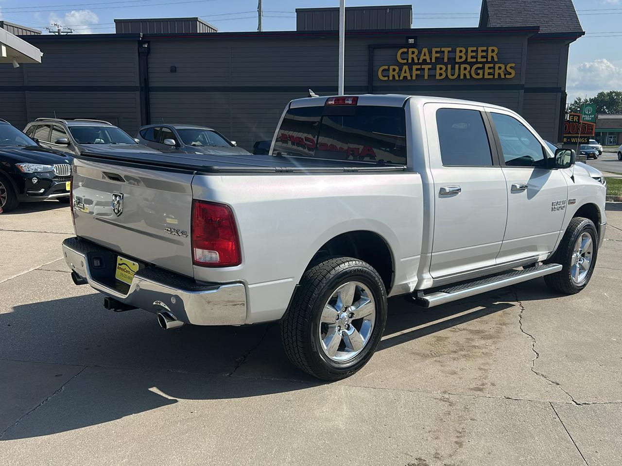 RAM 1500 4WD Crew Cab 140.5" Big Horn 2016