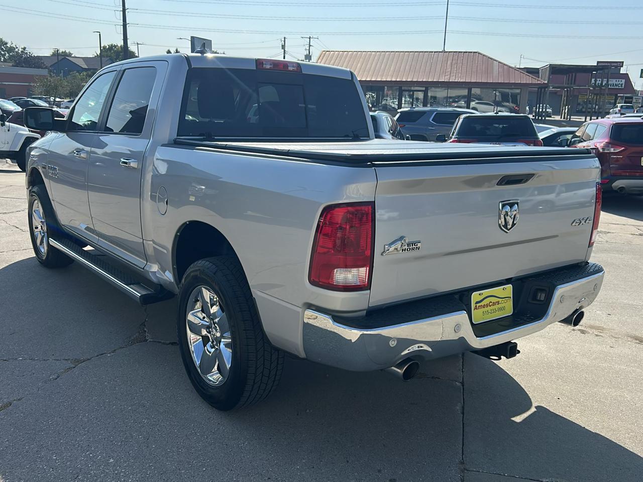 RAM 1500 4WD Crew Cab 140.5" Big Horn 2016