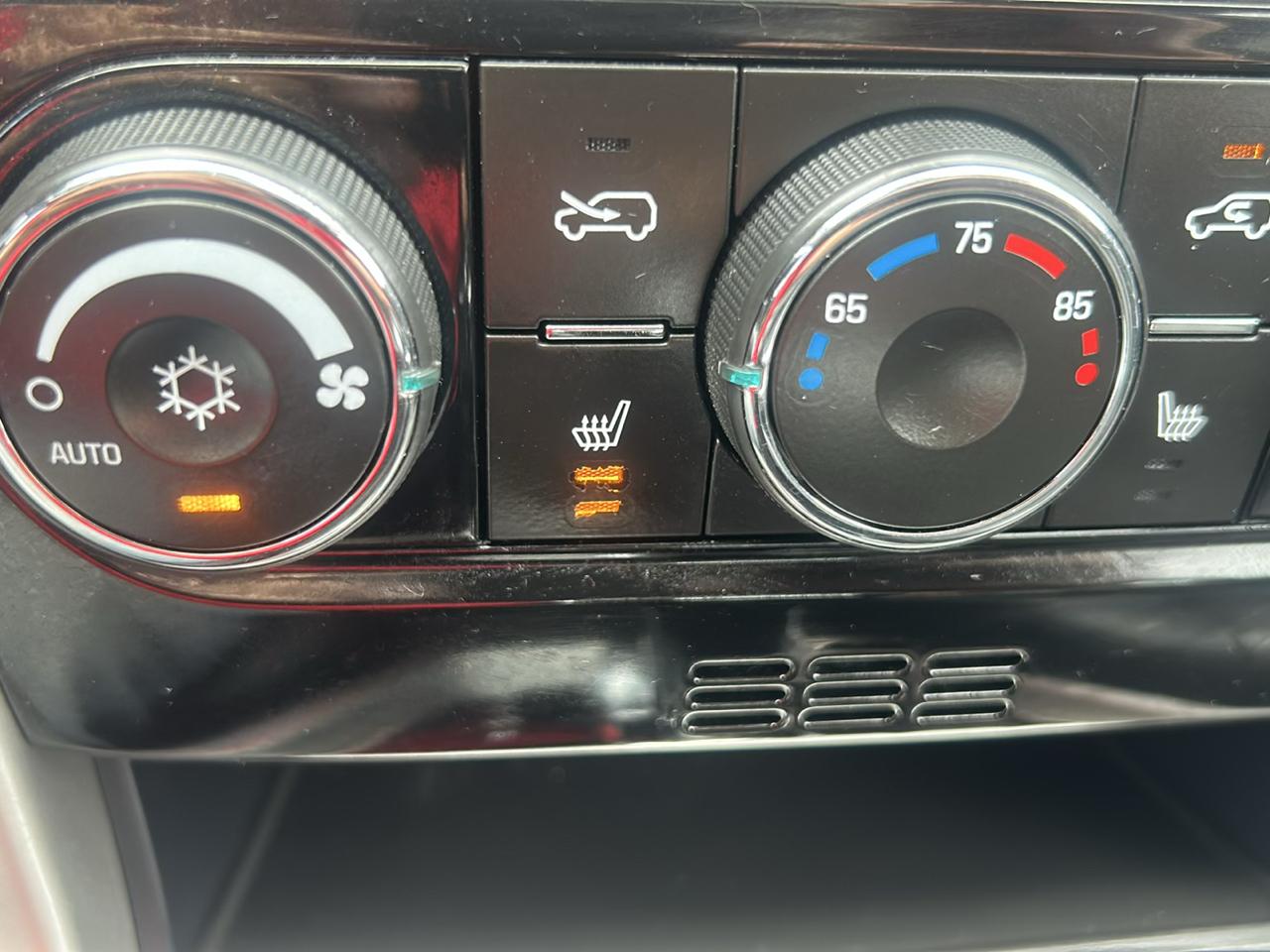 Chevrolet Captiva Sport Fleet FWD 4dr LT 2013