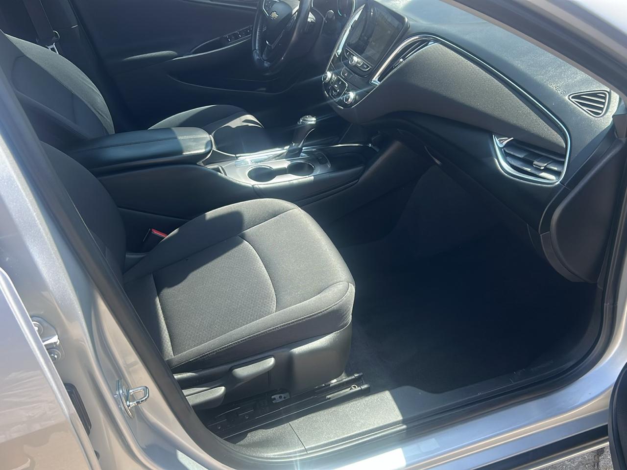 Chevrolet Malibu 4dr Sdn LT w/1LT 2018