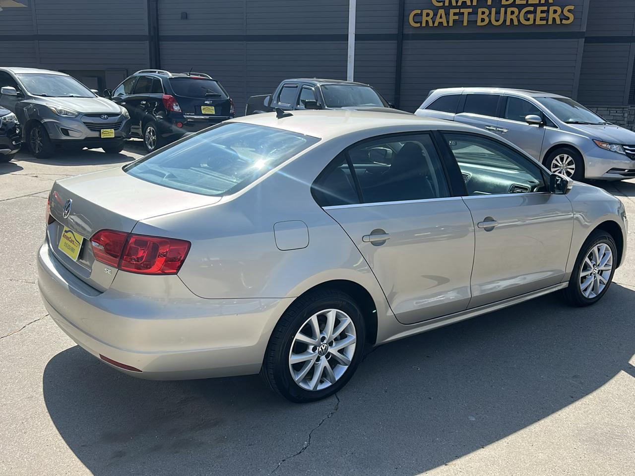 Volkswagen Jetta Sedan 4dr Auto SE 2014