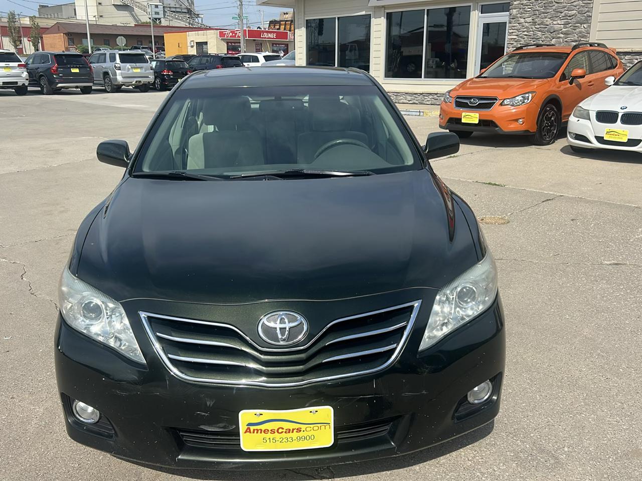 Toyota Camry 4dr Sdn I4 Man LE (Natl) 2011