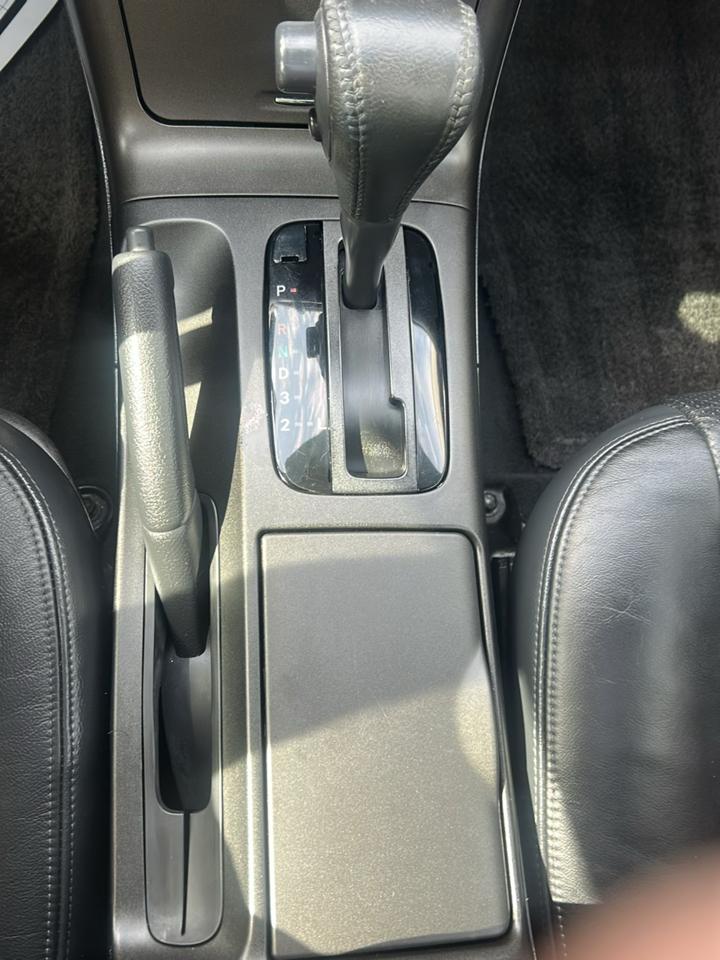 Toyota Camry 4dr Sdn SE V6 Auto (Natl) 2005