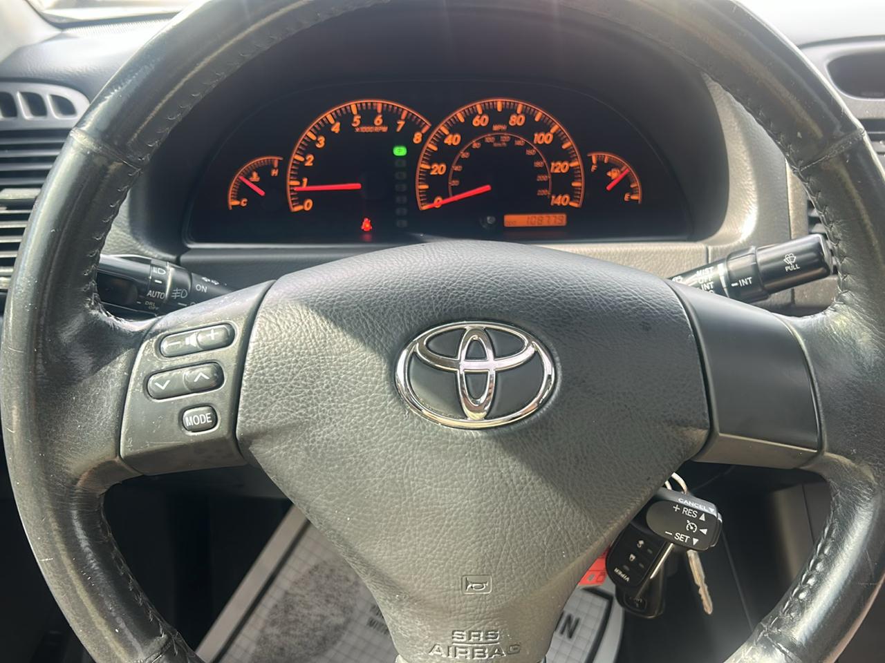 Toyota Camry 4dr Sdn SE V6 Auto (Natl) 2005