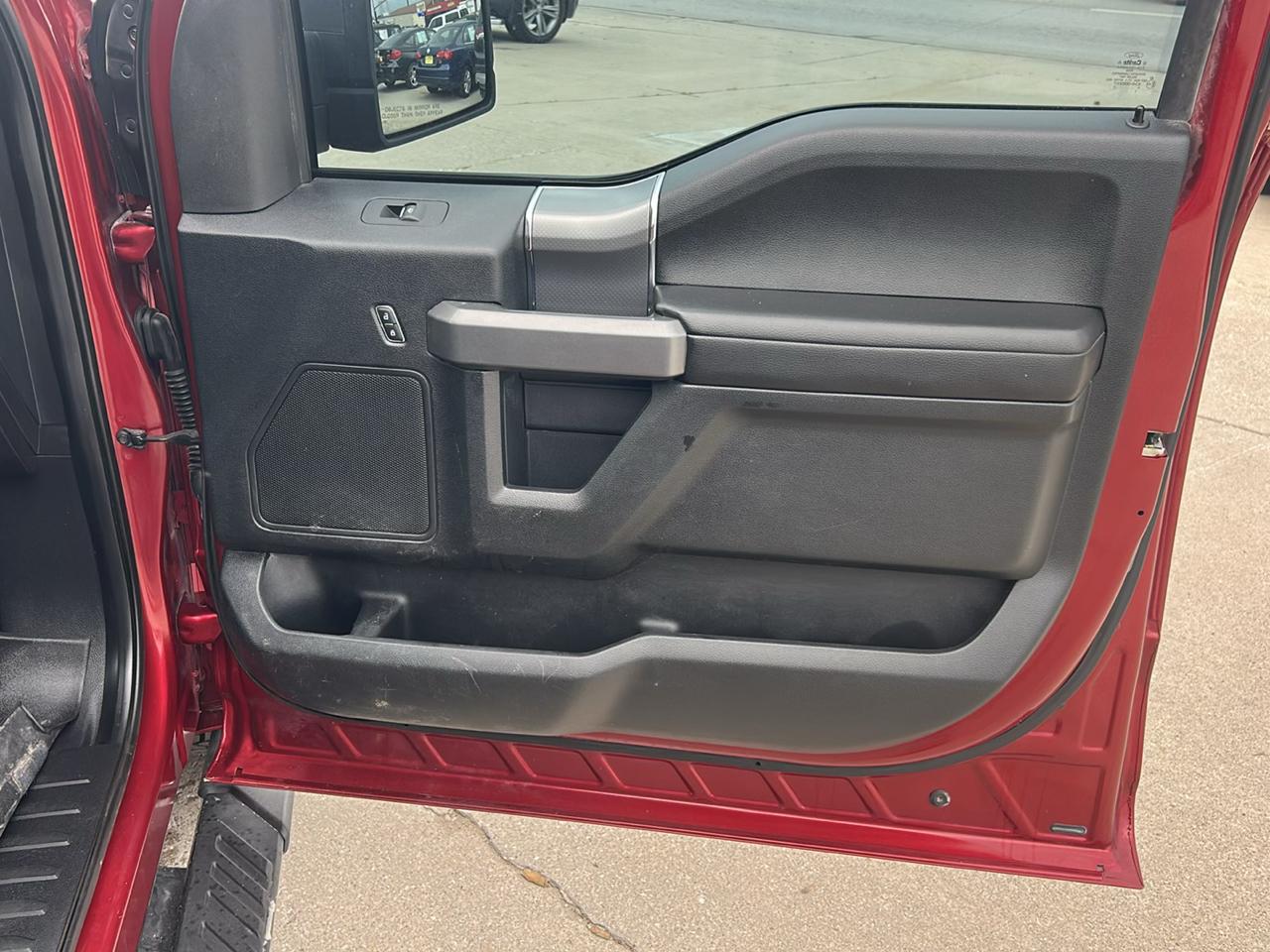 Ford F-150 4WD SuperCrew 145" King Ranch 2015