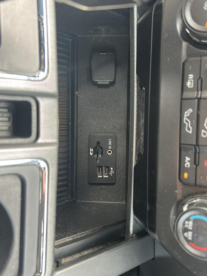 Ford F-150 4WD SuperCrew 145" King Ranch 2015