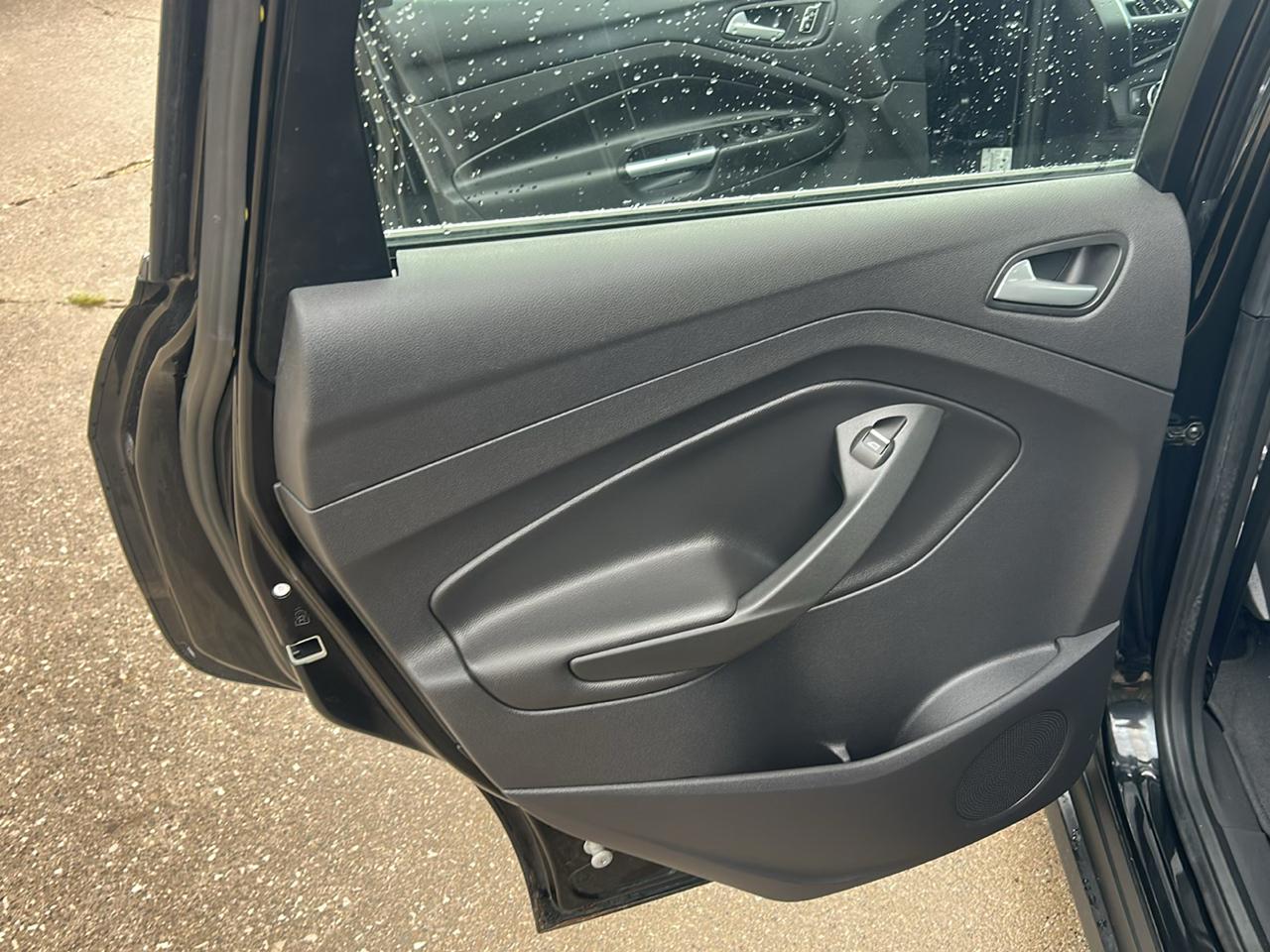 Ford C-Max Hybrid 5dr HB SEL 2013