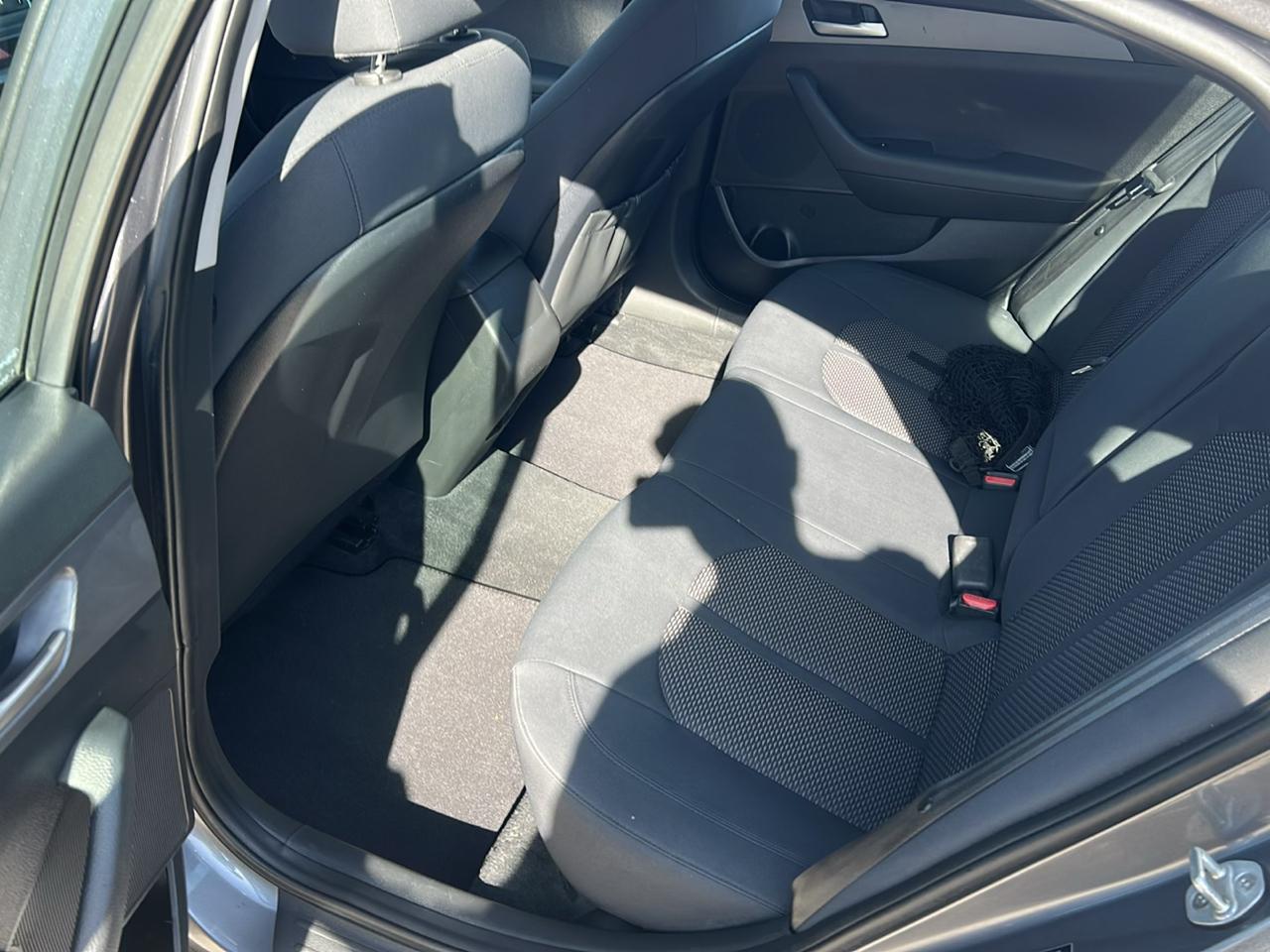 Hyundai Sonata SE 2.4L 2018