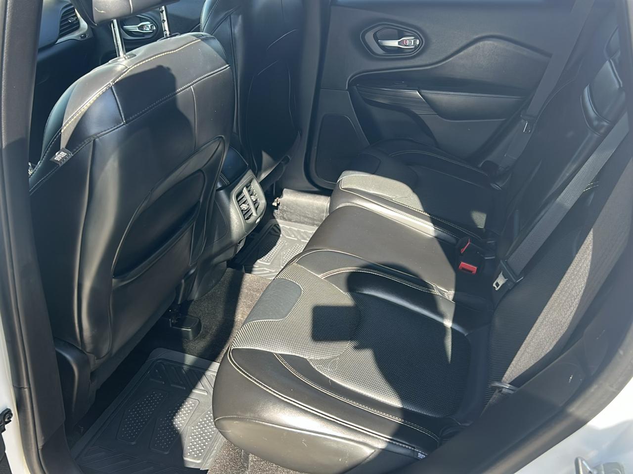 Jeep Cherokee 4WD 4dr Limited 2015