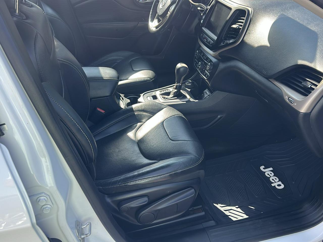 Jeep Cherokee 4WD 4dr Limited 2015