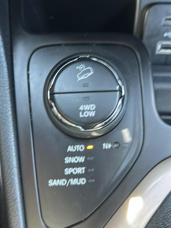 Jeep Cherokee 4WD 4dr Limited 2015