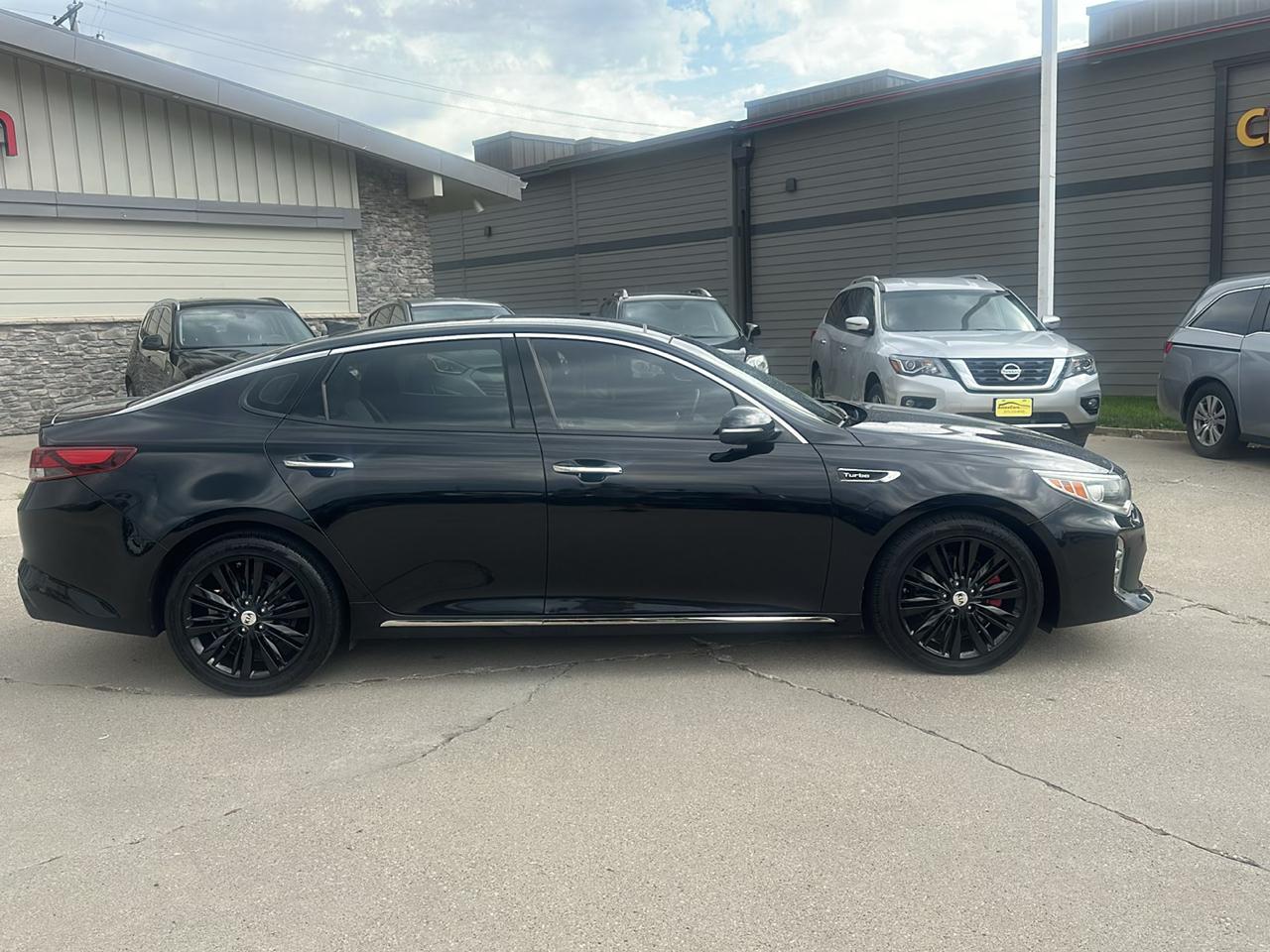 Kia Optima 4dr Sdn SXL Turbo 2016