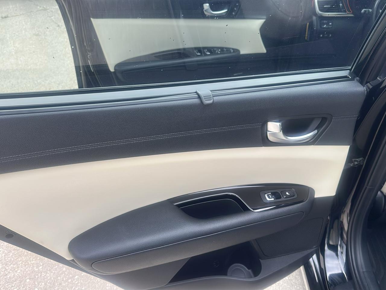 Kia Optima 4dr Sdn SXL Turbo 2016