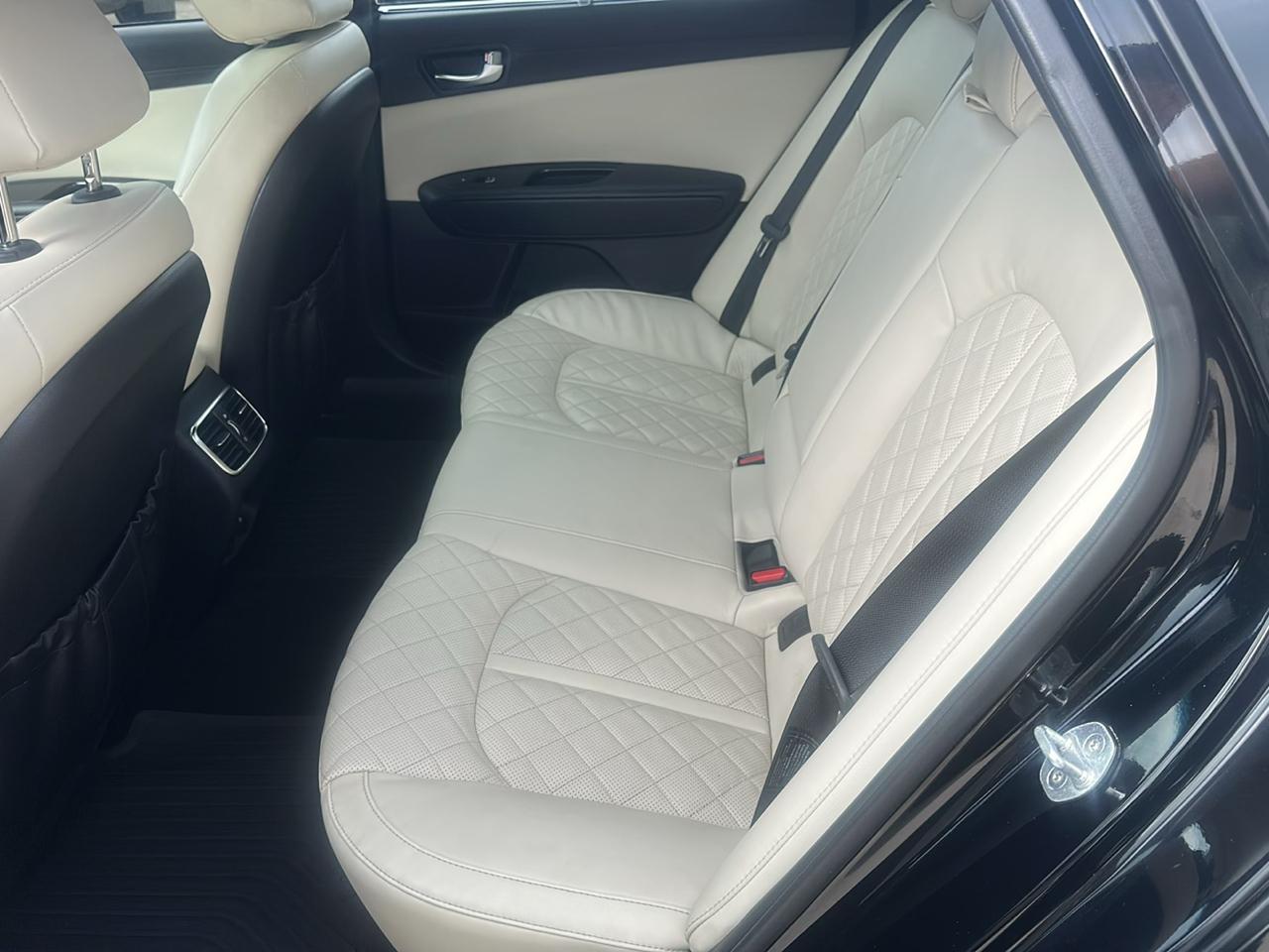 Kia Optima 4dr Sdn SXL Turbo 2016