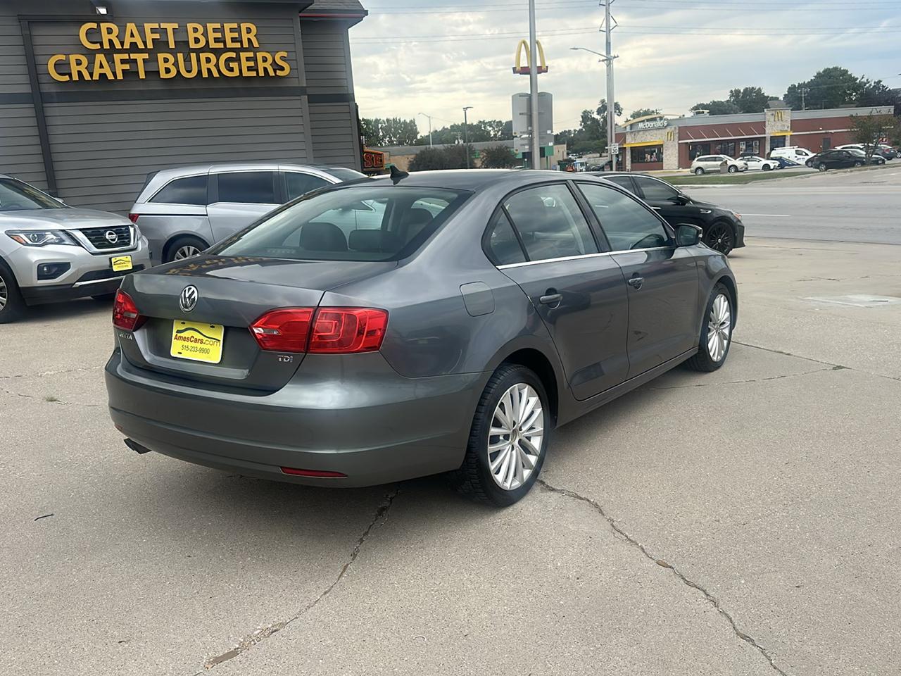 Volkswagen Jetta Sedan 4dr DSG TDI 2013