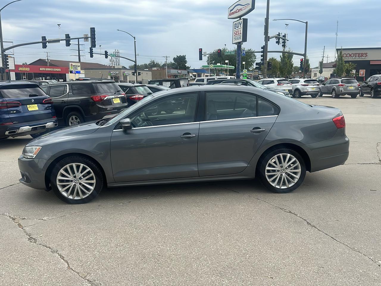Volkswagen Jetta Sedan 4dr DSG TDI 2013