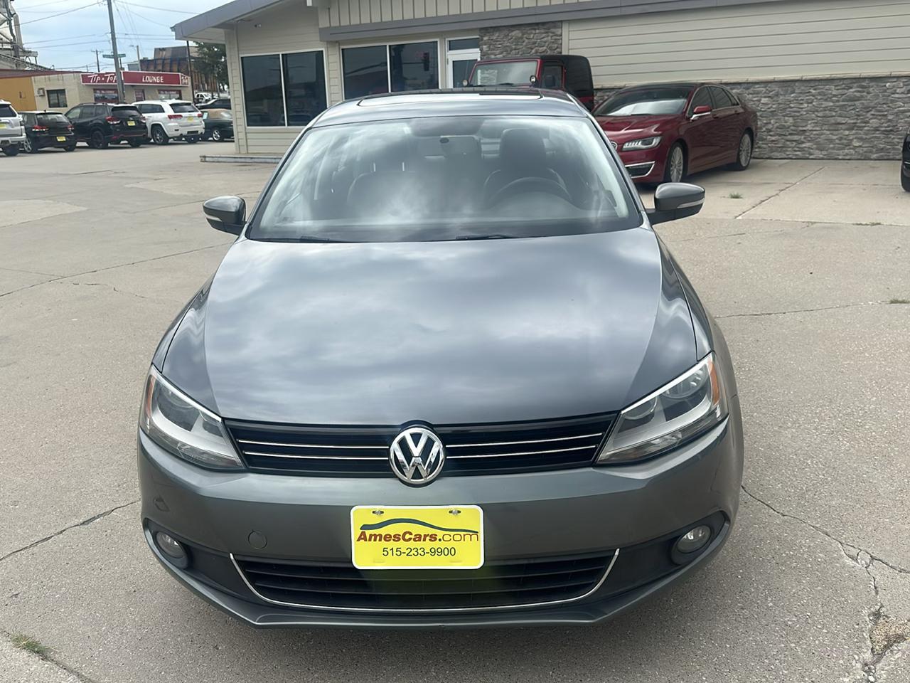Volkswagen Jetta Sedan 4dr DSG TDI 2013