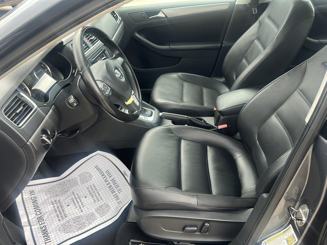 Volkswagen Jetta Sedan 4dr DSG TDI 2013
