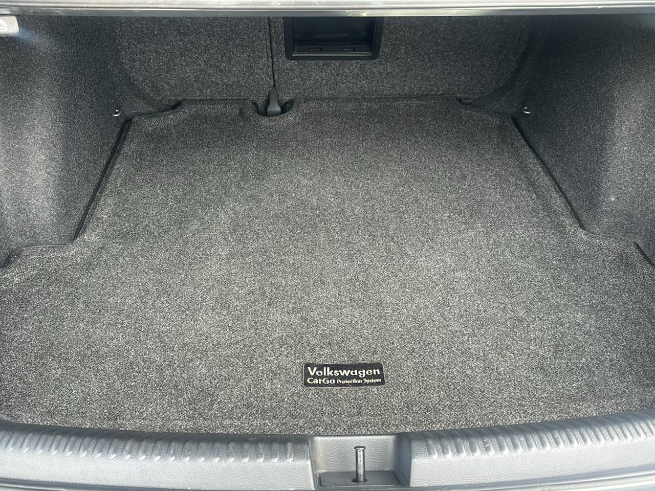 Volkswagen Jetta Sedan 4dr DSG TDI 2013