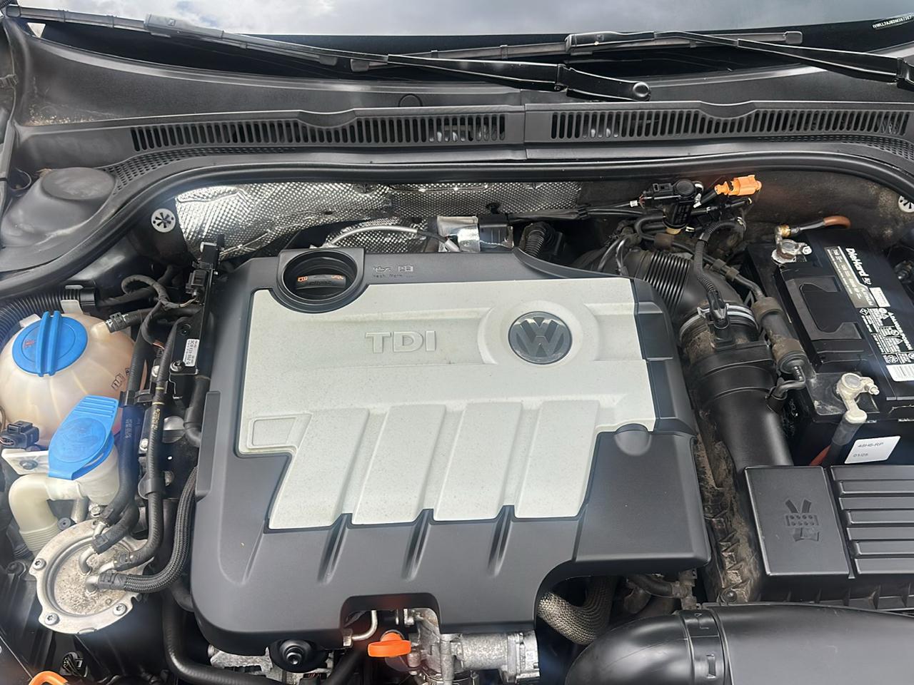 Volkswagen Jetta Sedan 4dr DSG TDI 2013