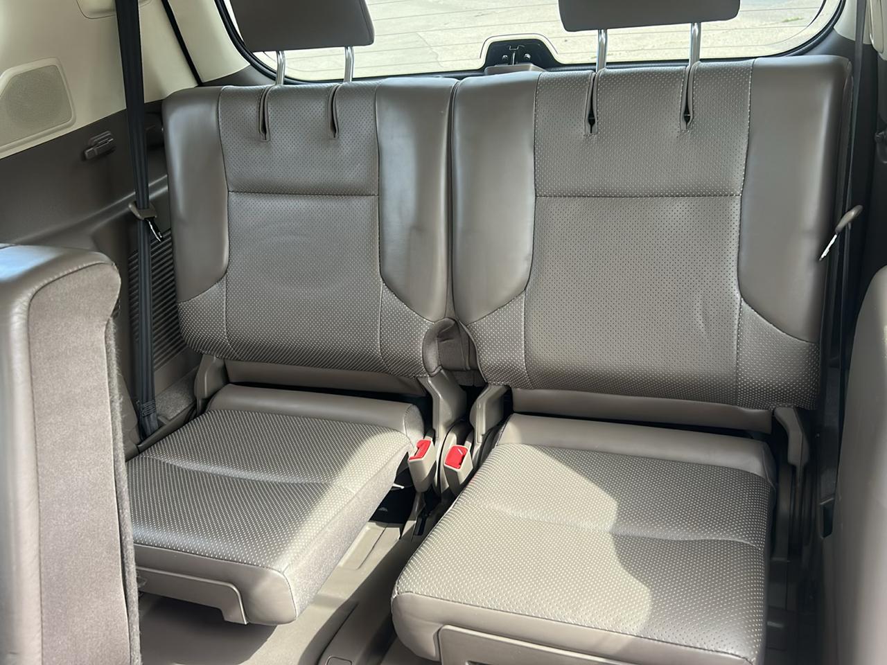 Lexus GX 460 4WD 4dr Premium 2012