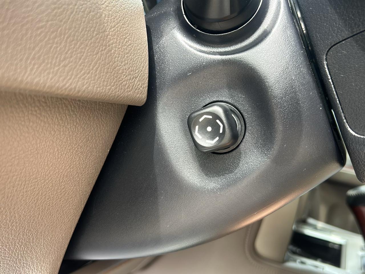 Lexus GX 460 4WD 4dr Premium 2012
