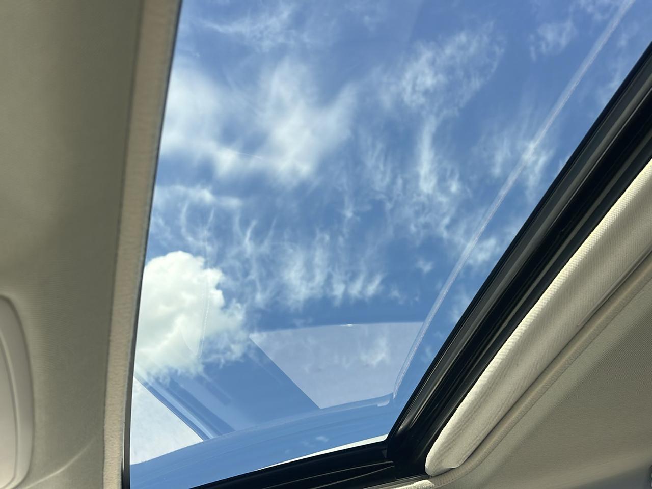 Toyota RAV4 AWD 4dr XLE (Natl) 2016