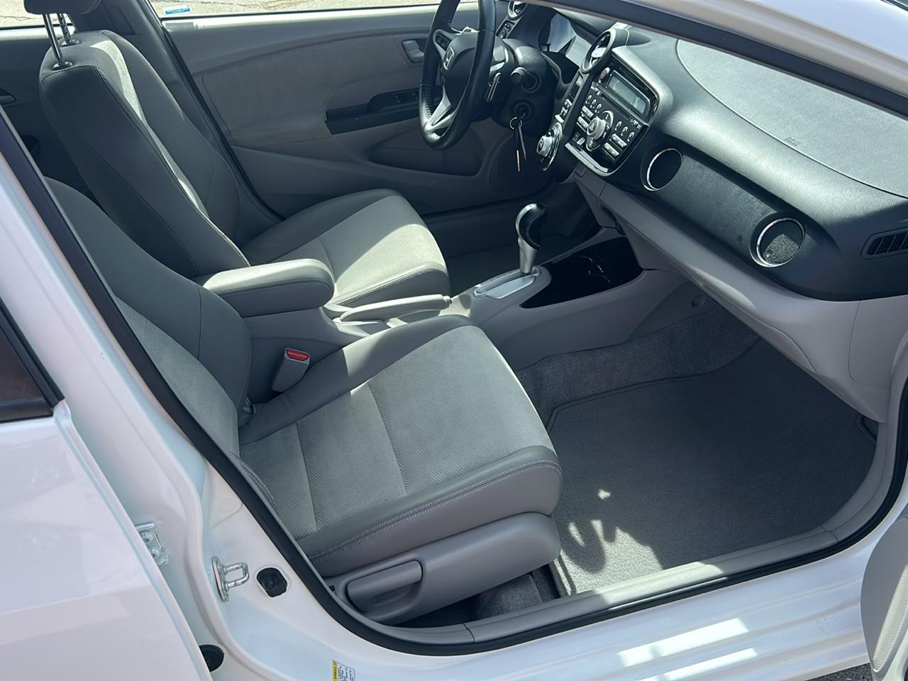 Honda Insight 5dr CVT EX 2012