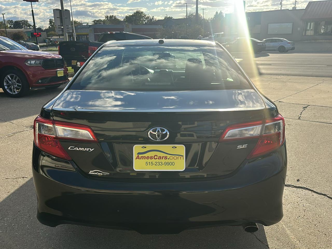 Toyota Camry 2014.5 4dr Sdn I4 Auto SE Sport (Natl) 2014