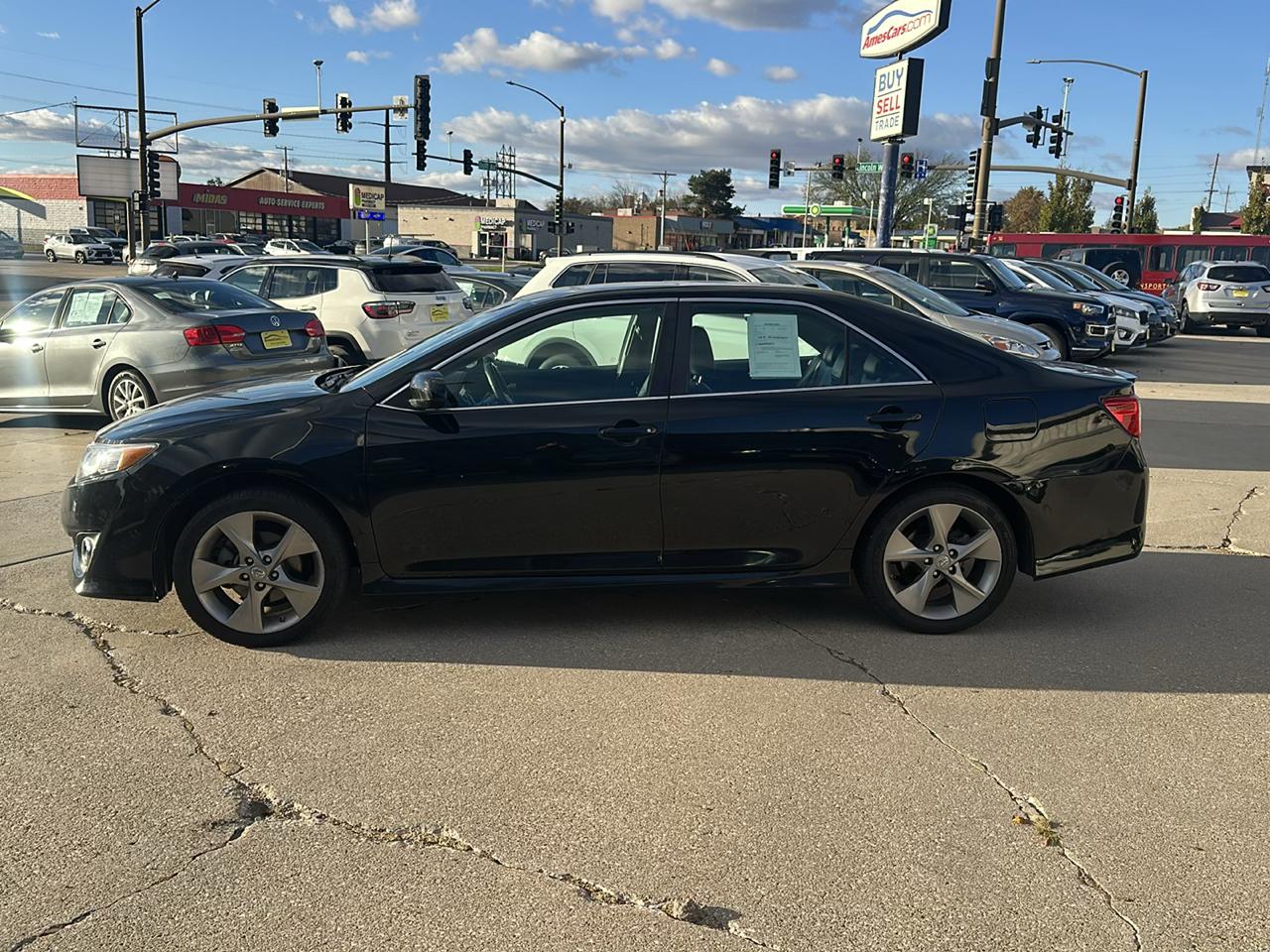 Toyota Camry 2014.5 4dr Sdn I4 Auto SE Sport (Natl) 2014