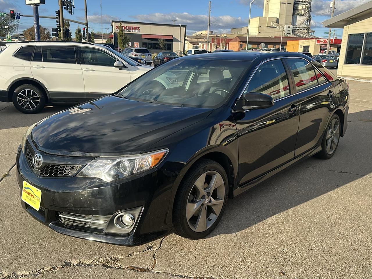 Toyota Camry 2014.5 4dr Sdn I4 Auto SE Sport (Natl) 2014