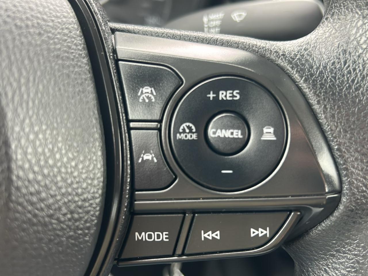 Toyota Corolla LE CVT (Natl) 2023