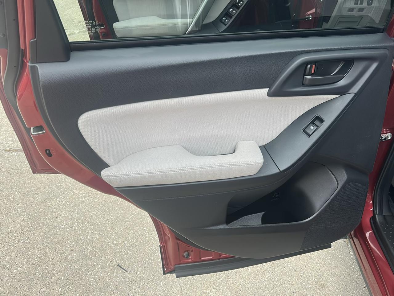 Subaru Forester 4dr CVT 2.5i Premium PZEV 2015