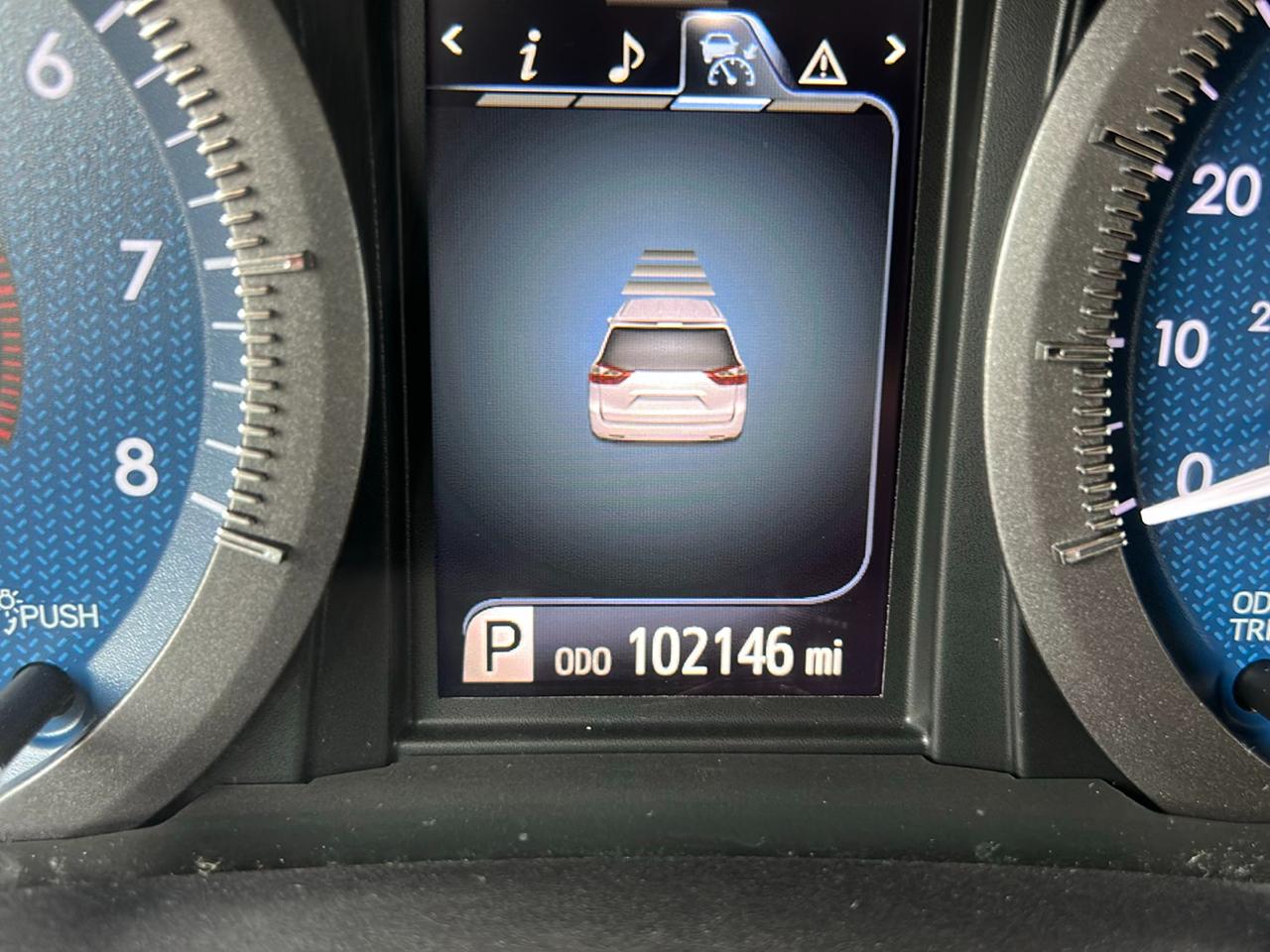 Toyota Sienna LE FWD 8-Passenger (Natl) 2018