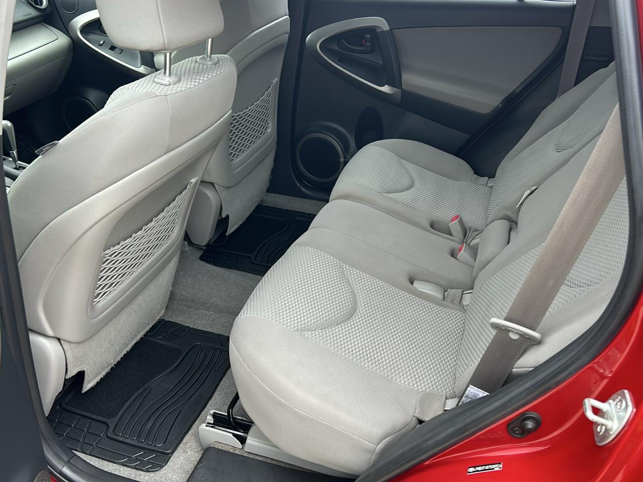 Toyota RAV4 4WD 4dr 4-cyl Limited (Natl) 2007