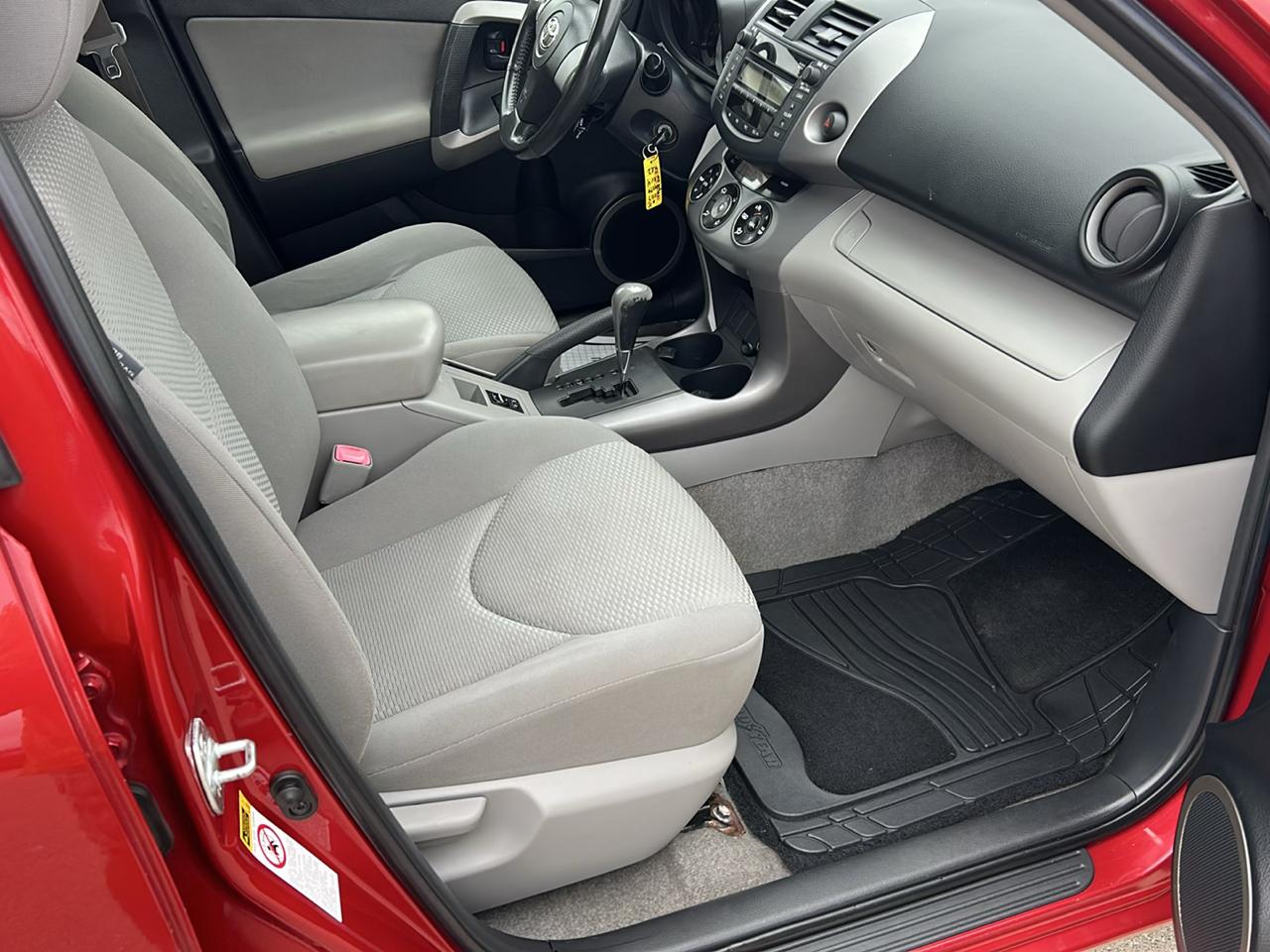 Toyota RAV4 4WD 4dr 4-cyl Limited (Natl) 2007
