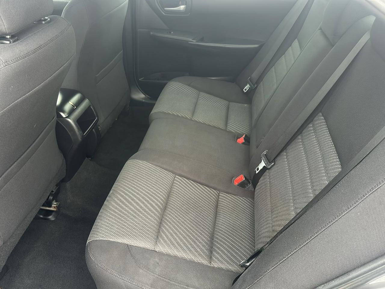 Toyota Camry 4dr Sdn LE Auto 2016