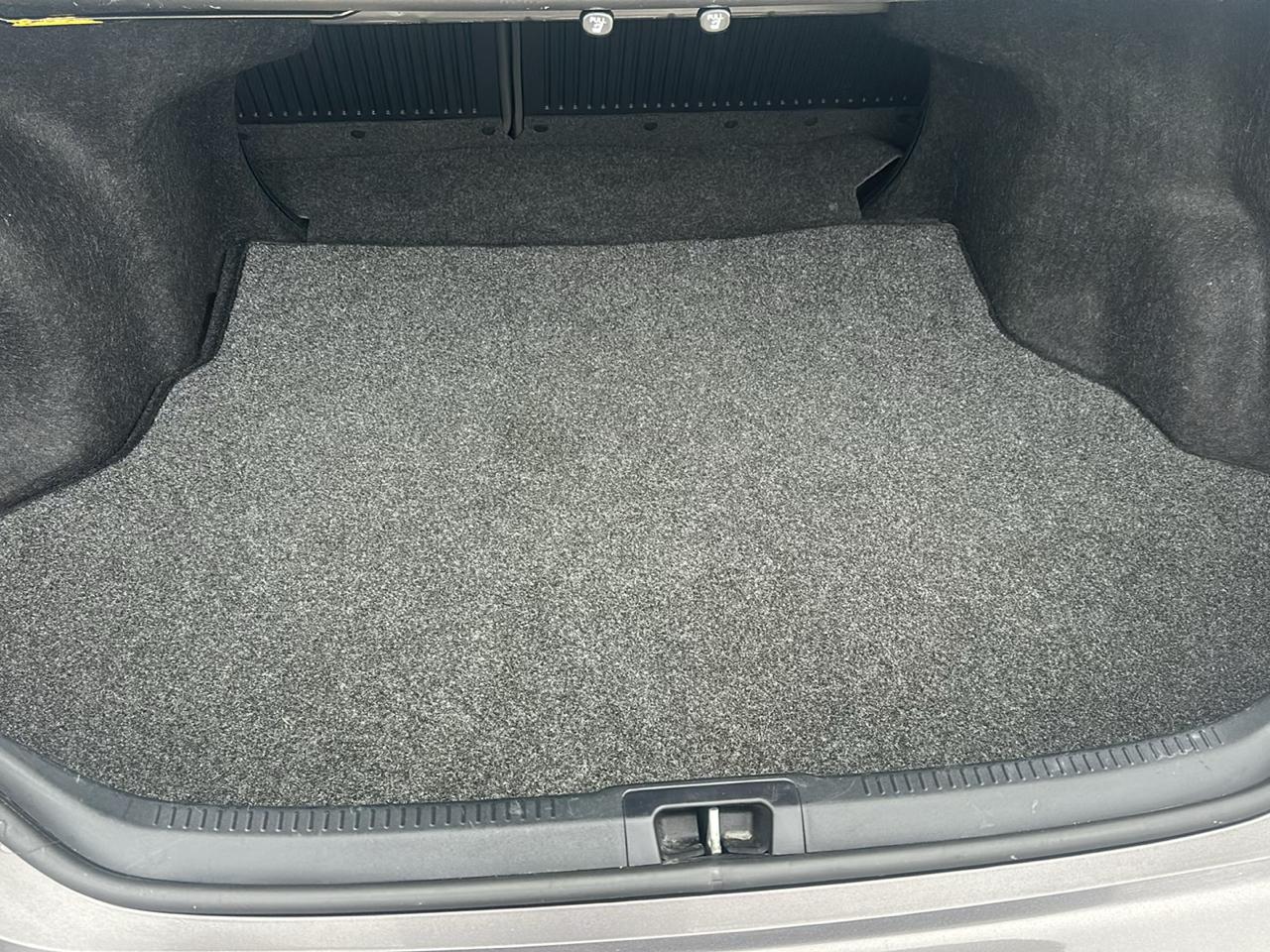Toyota Camry 4dr Sdn LE Auto 2016
