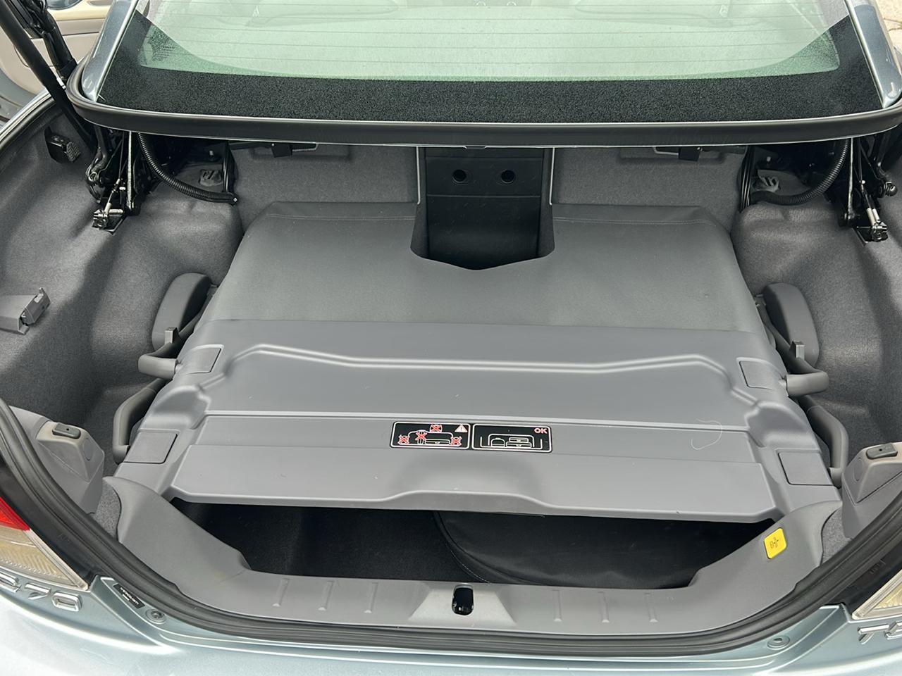 Volvo C70 2dr Conv T5 2013