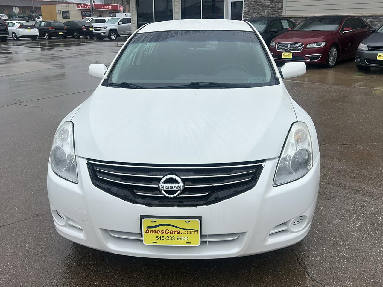 Nissan Altima 4dr Sdn I4 CVT 2.5 S 2010