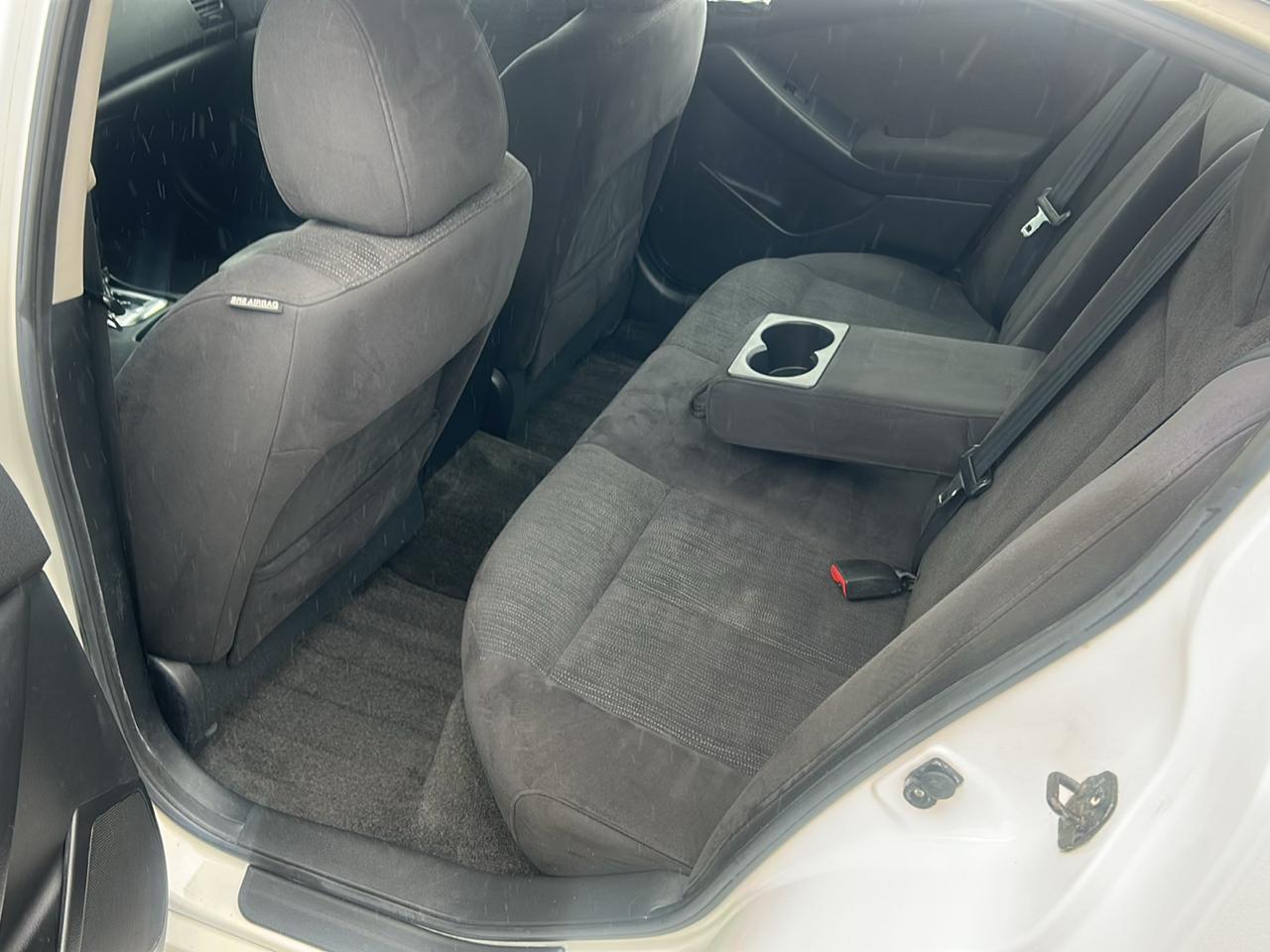 Nissan Altima 4dr Sdn I4 CVT 2.5 S 2010