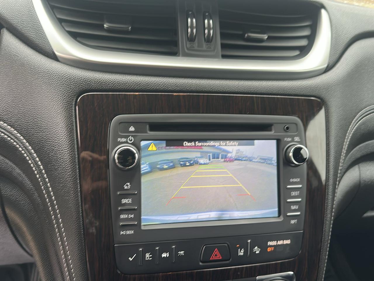 Chevrolet Traverse AWD 4dr LTZ 2016