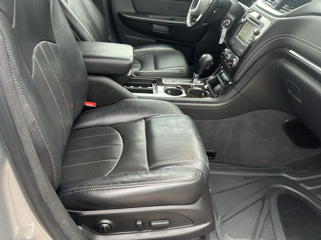 Chevrolet Traverse AWD 4dr LTZ 2016